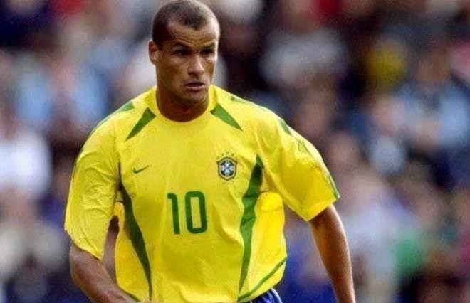 她们展现了 她们展现了