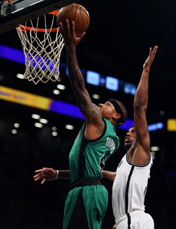 努涅斯与米 努涅斯与米