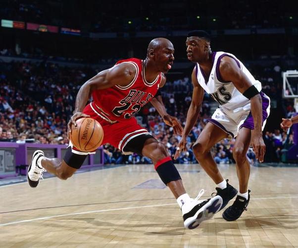 有一部分球 有一部分球